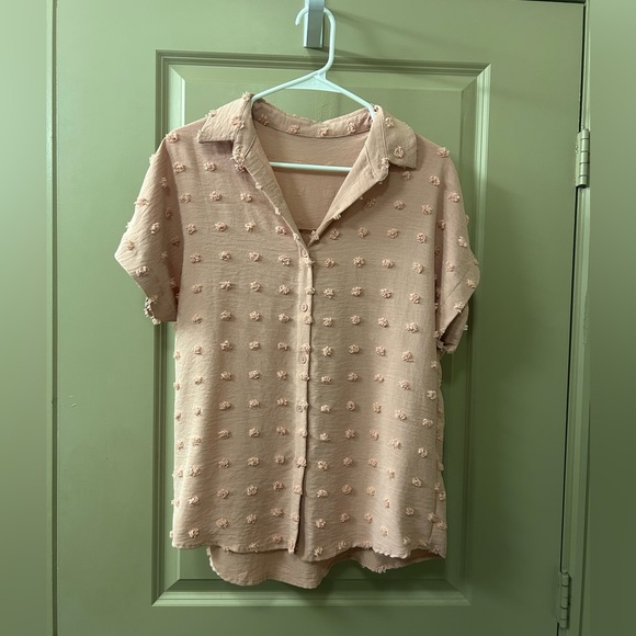 Amazon Tops - Amazon Women's Button Down Shirt - Light Pink